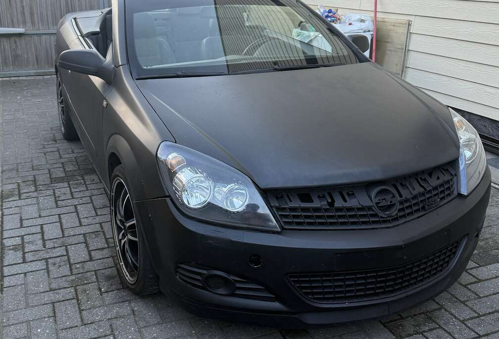 Opel Twin Top 1.8 Edition