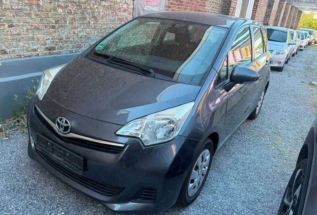 Toyota Verso S 1.33 VVT-i Sol Multidrive S