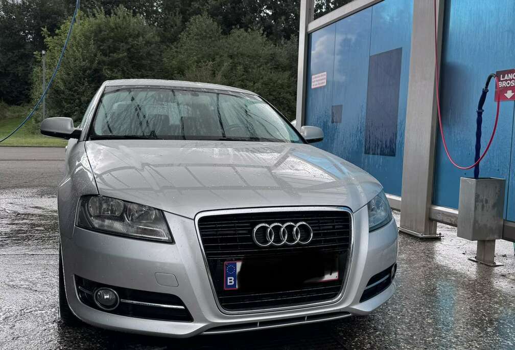 Audi Sportback 1.6 TDi Ambition Start/Stop DPF