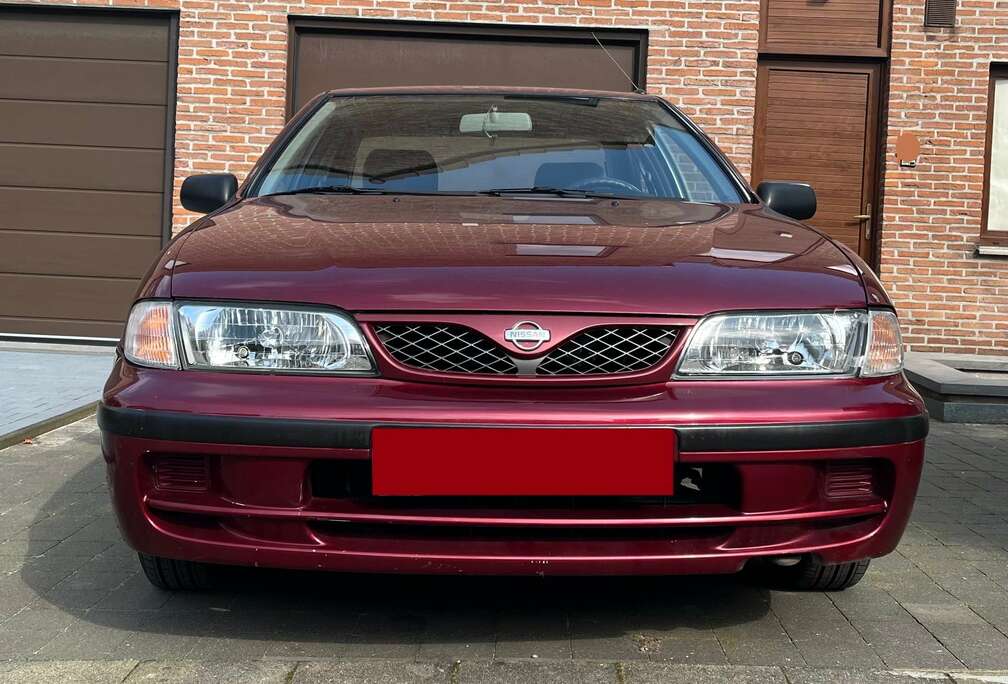 Nissan 1.4i Lagoon