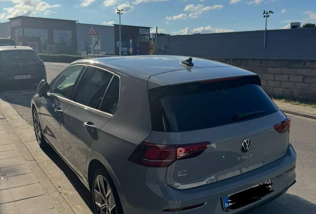 Volkswagen 1.5 eTSI Life Business DSG