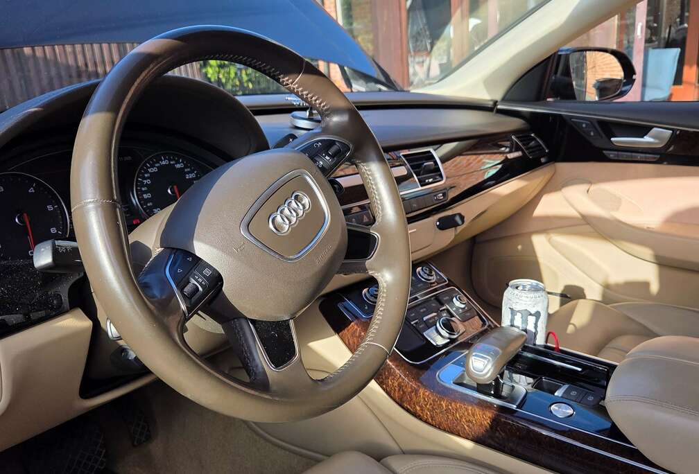 Audi A8 3.0 TDi V6 Quattro Tiptronic