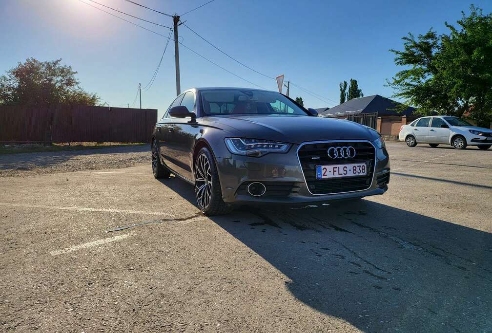 Audi Avant 3.0 TDI DPF quattro