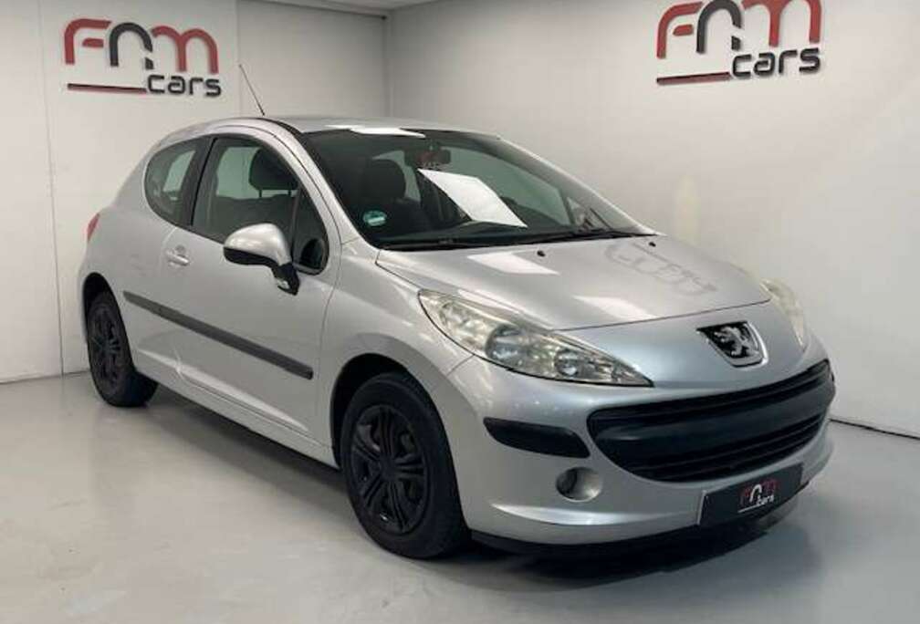 Peugeot 1.4i 16v Benzine 143.000km Airco Garantie