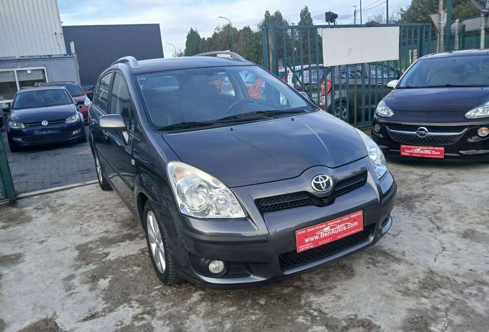 Toyota Corolla Verso 2.2 Turbo D4D 16v Linea Tribe 7pl.