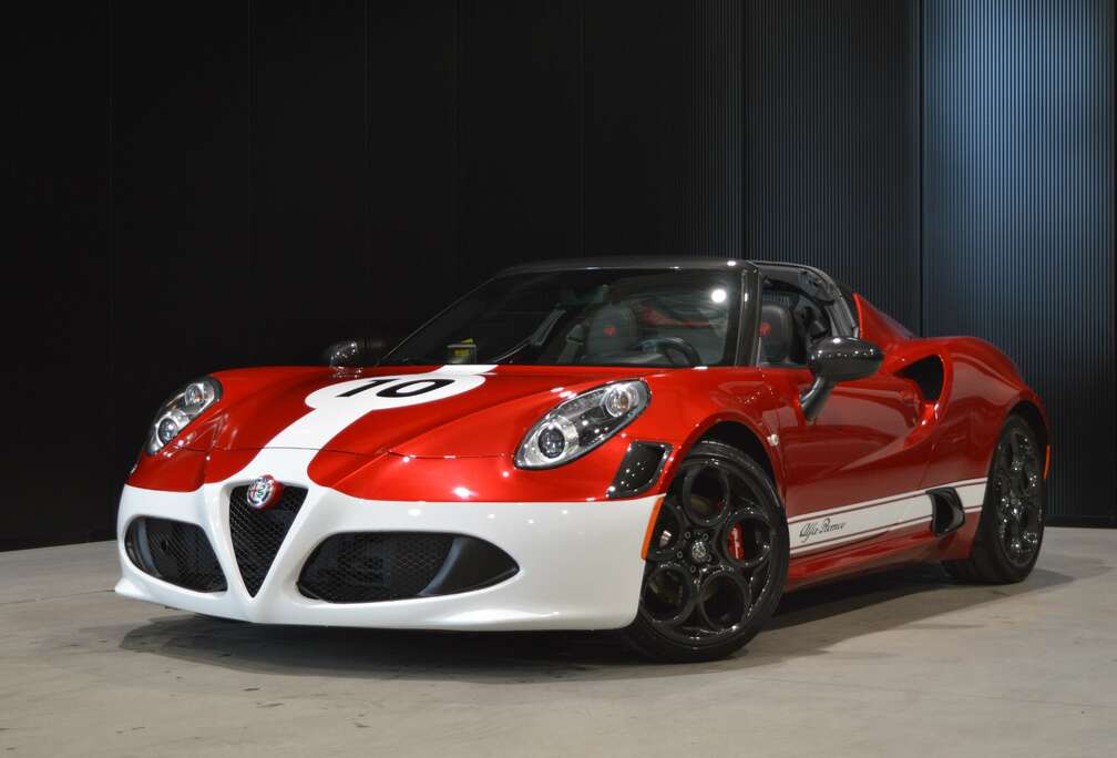 Alfa Romeo Spider EDIZIONE CORSA - n10/35 - Carbon
