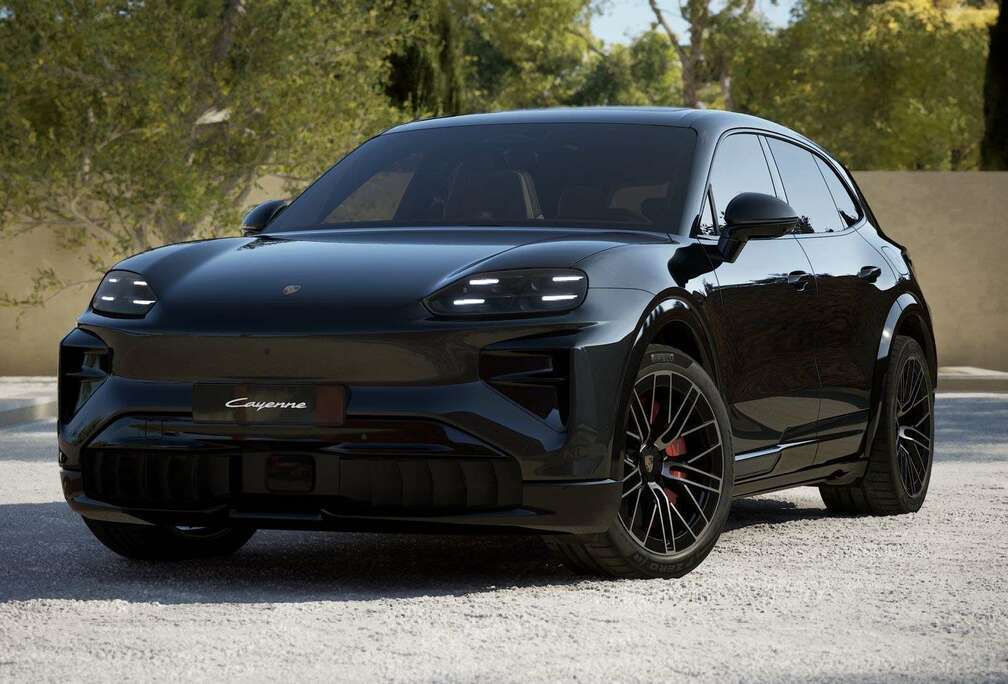 Porsche Turbo Electric  Full Option  Active Ride