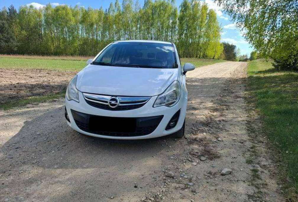 Opel Corsa 1.0i Enjoy