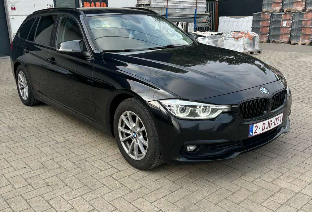 BMW 318d Touring