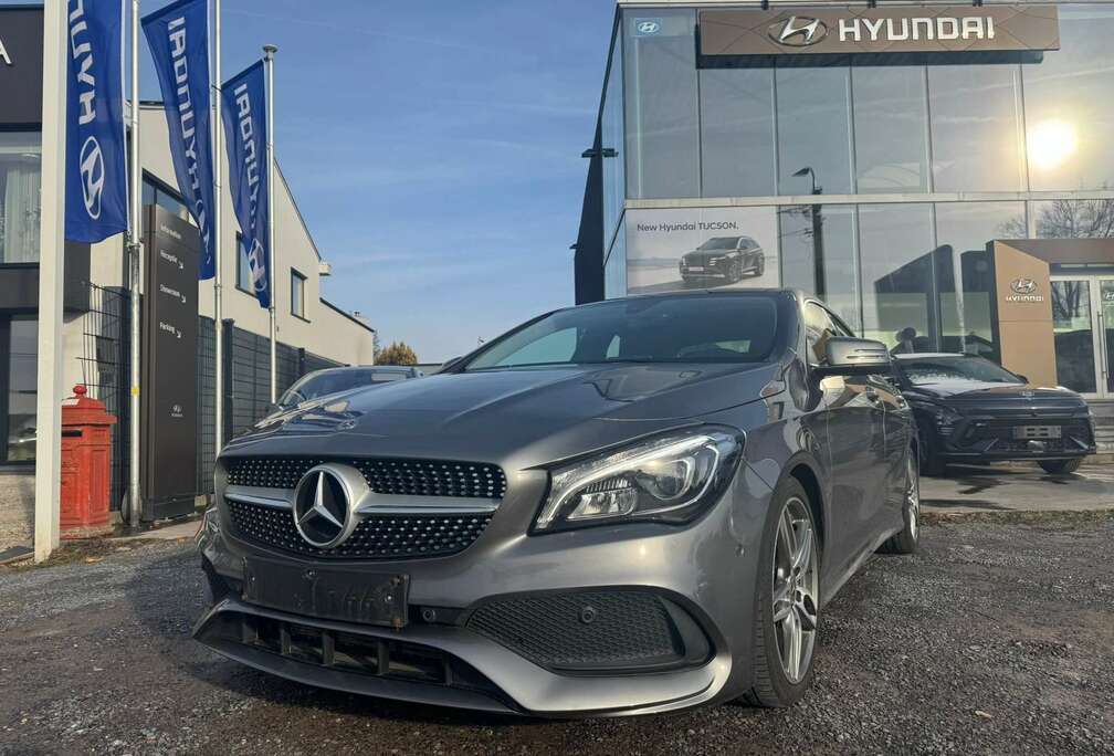 Mercedes-Benz CLA 180 7G-DCT UrbanStyle Edition