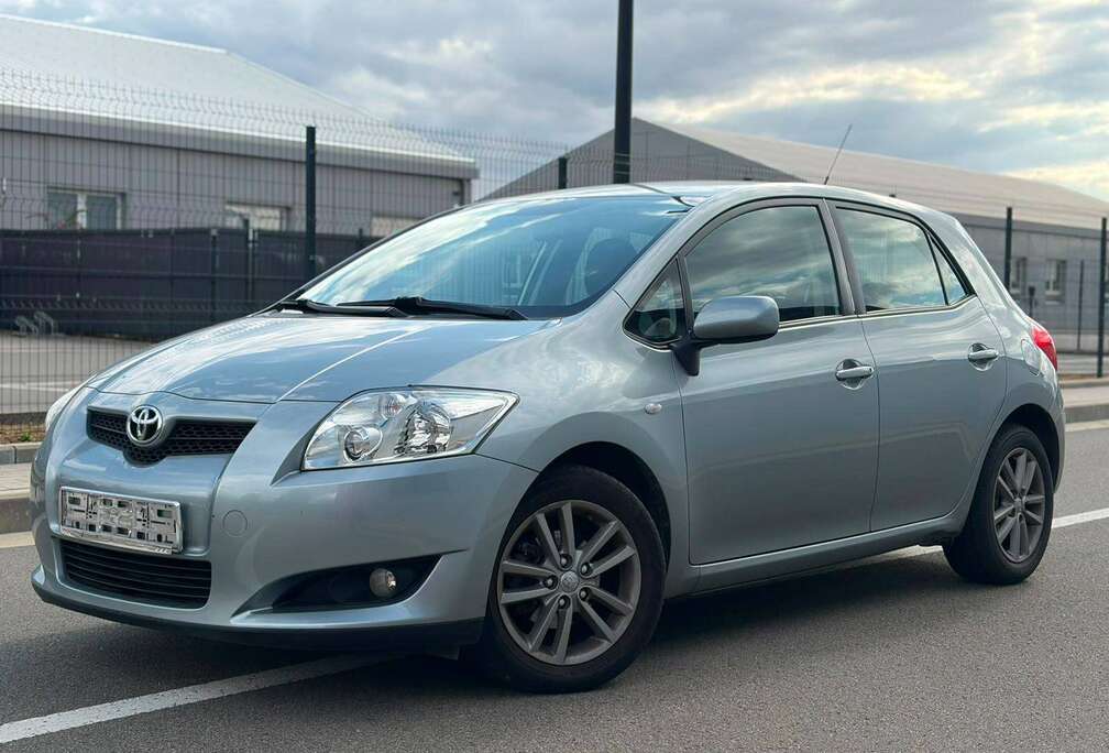 Toyota TOYOTA AURIS 1.4i – 123.000KM – 97 CH – 1ER PROPRIÉTAIRE * 0492/43.69.59