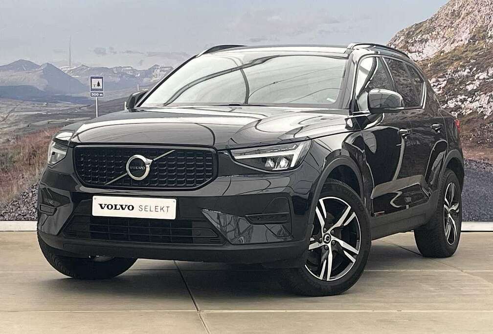 Volvo B3 PLUS DARK - ACC - BLIS - H&K -...