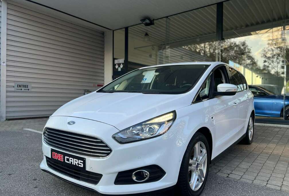 Ford 2.0TDCi AUTOM. (EURO6) GPS-WIFI-CLIM-JA18P-GAR 1AN