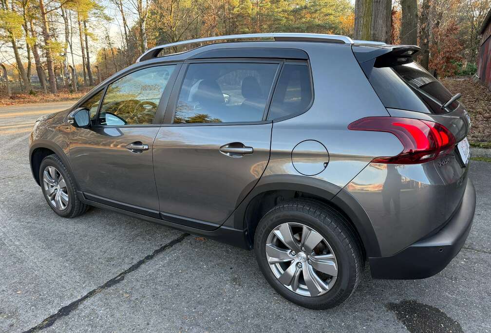 Peugeot 2008 PureTech 82 Allure