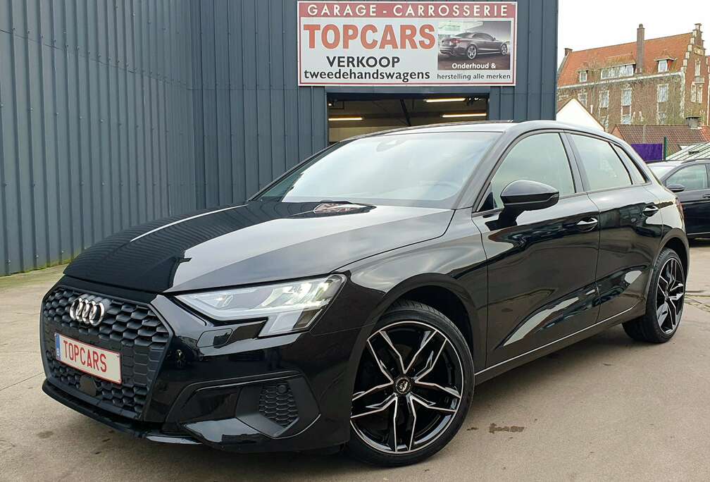 Audi 30 TFSI Attraction  FACELIFT