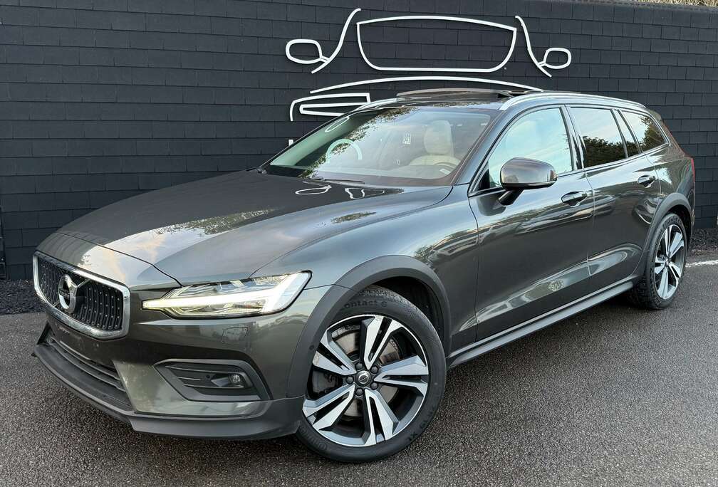 Volvo BOITE AUTO+ FULL+TOIT PANO+H&K+SIEGES SPORT+VIRTUAL