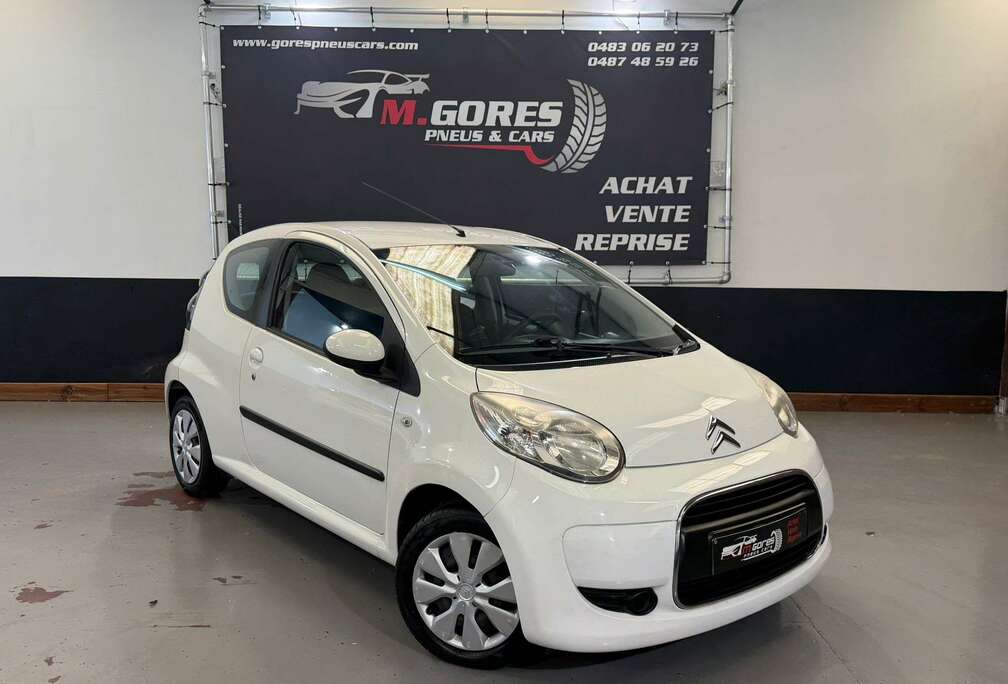 Citroen Citroën C1 1.0i Essence  2011  106.645 km  Très