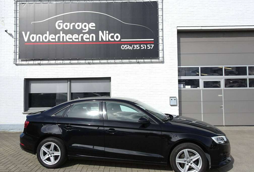 Audi 1.0TFSi 4d. XENON,NAVI,CRUISE,PDC,BLUETH,AUT. AIRCO,ALU 16\