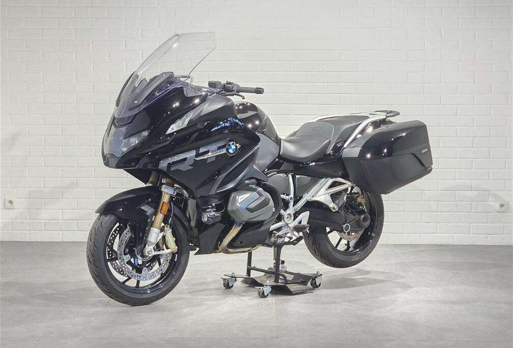 BMW 0