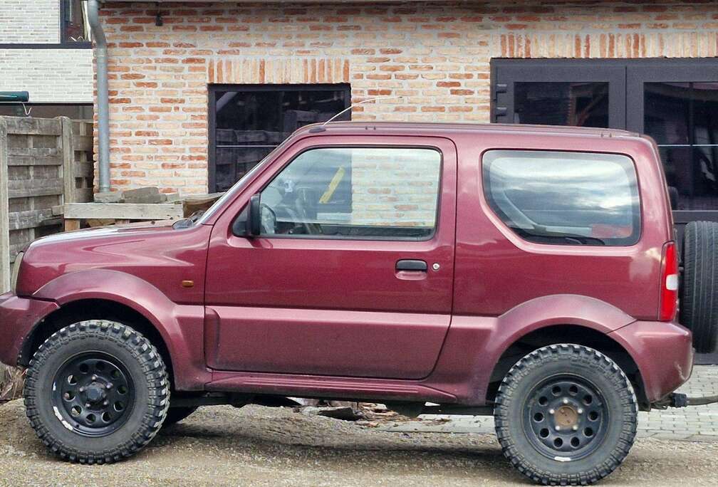 Suzuki 1.3i 16v JLX Alu Wheels