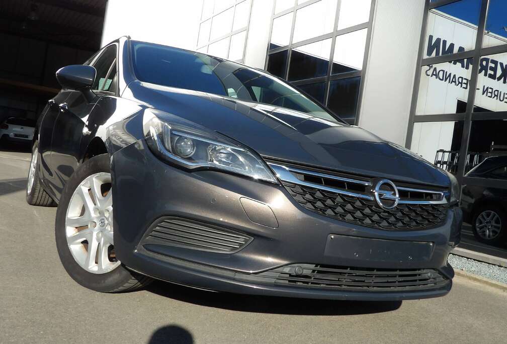 Opel Astra Sports Tourer 1.6 CDTi ecoFLEX Ultimate Edition