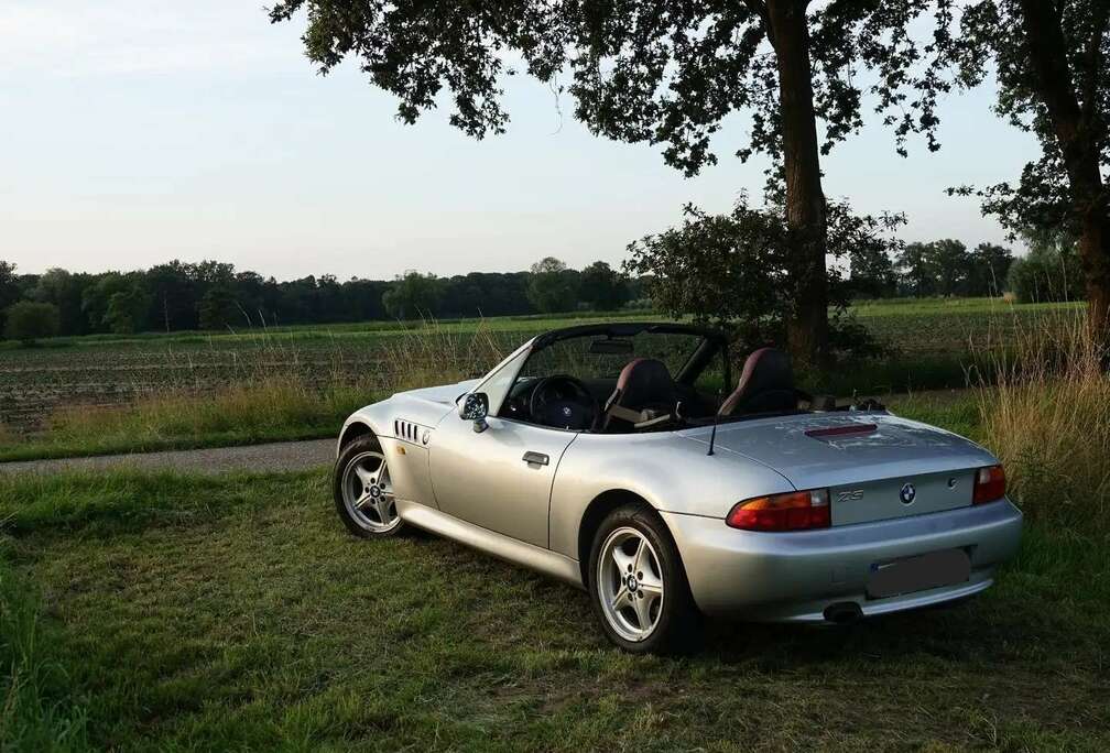 BMW roadster 1.9