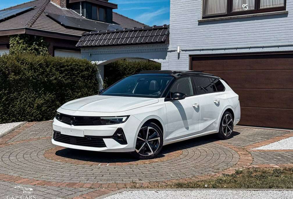 Opel Sports Tourer GS | 131 PK | Automaat | ACC | 360° Camera | CarPlay | Keyless | Fabrieksgarantie | LED