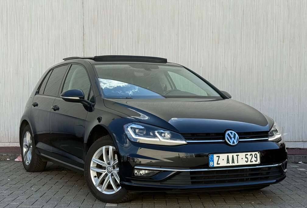 Volkswagen Golf 1.6 TDi BMT Highline DSG/TOIT PANO/COCKPIT/FUL LED