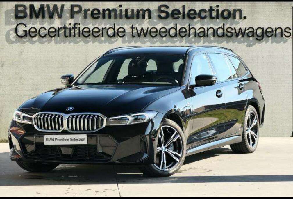 BMW 330e Touring M Sport