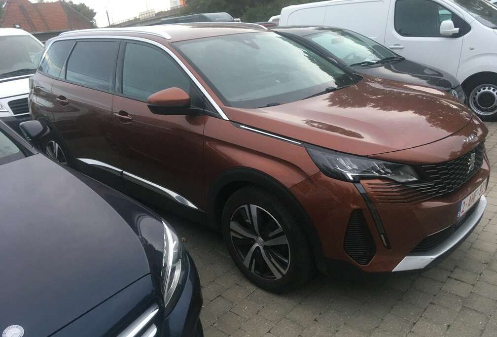 Peugeot 5008 PureTech 130 EAT8 Stop