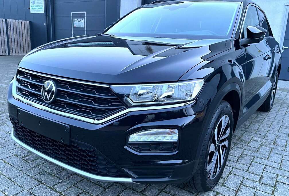 Volkswagen TSI OPF ACTIVE NAVI*CAMERA*APP*ACC*17\'*SUPERNET