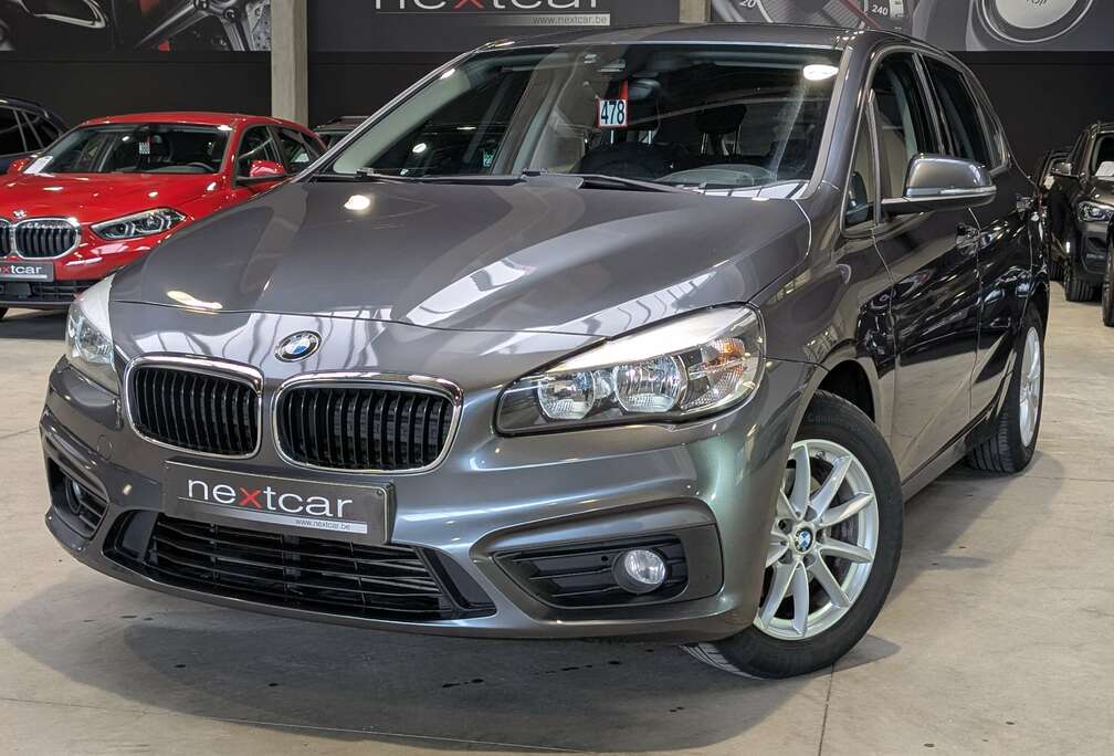 BMW d Active Tourer *NAVI-PARKING AR-CRUISE-BI ZONE*