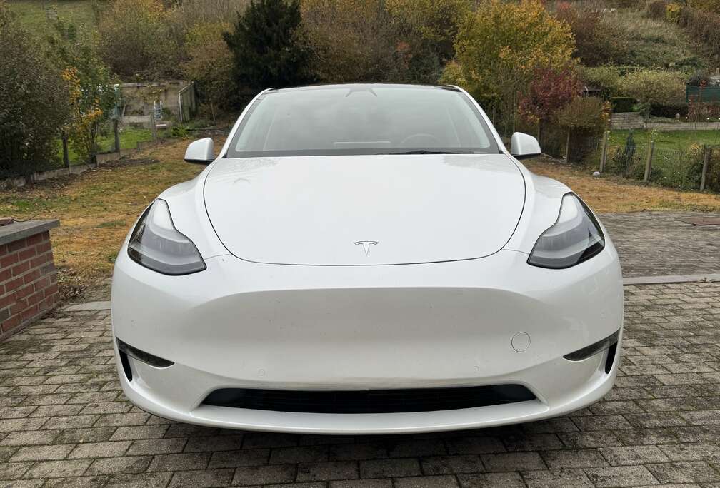 Tesla Long Range Dual Motor AWD