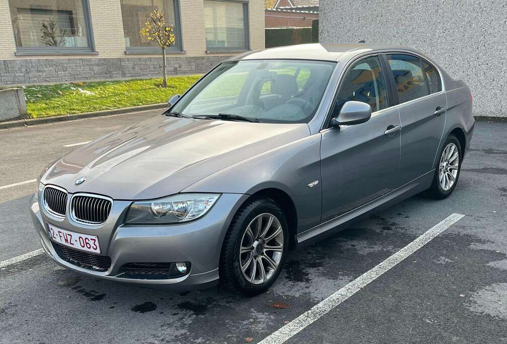 BMW 318i