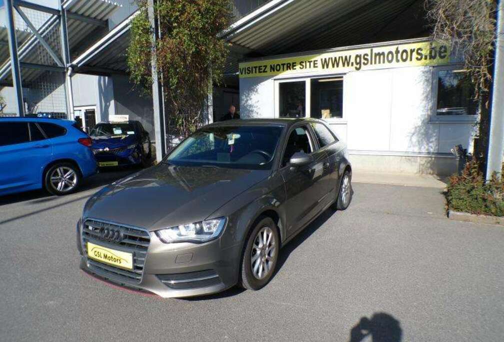 Audi 1.2 TSi 105cv Brune 09/14 Airco GPS Capteurs