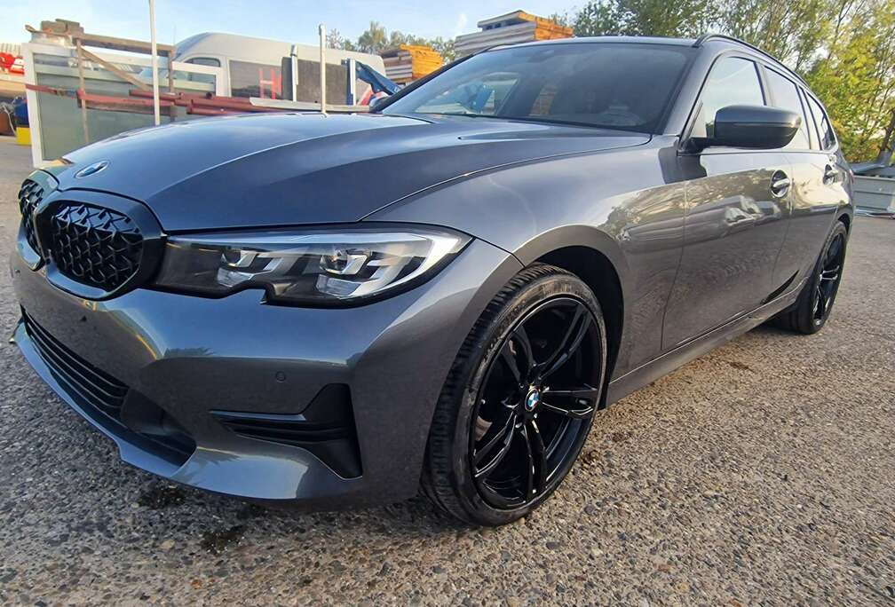 BMW 318d Touring Aut. Sport Line
