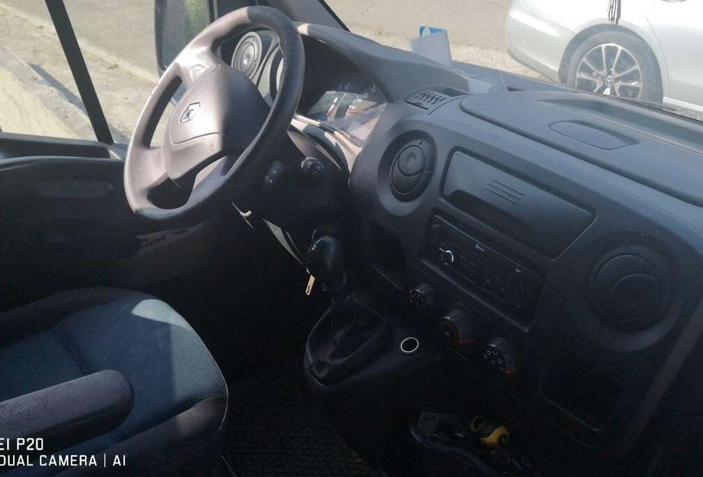 Renault Maxi dCi 120 L2