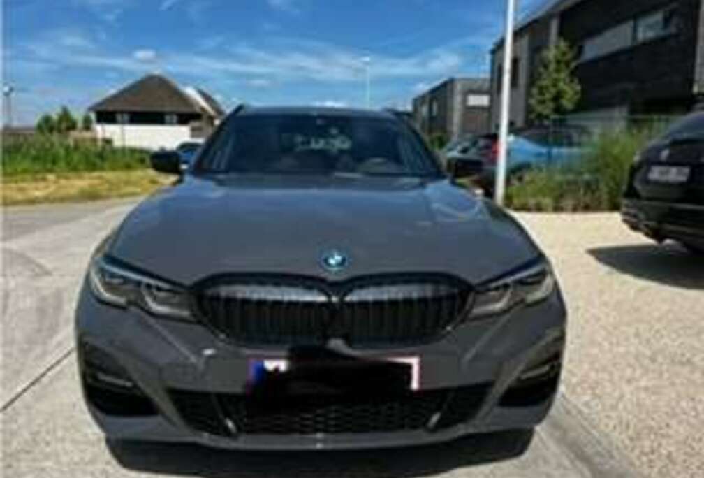 BMW 330e Touring Aut. M Sport