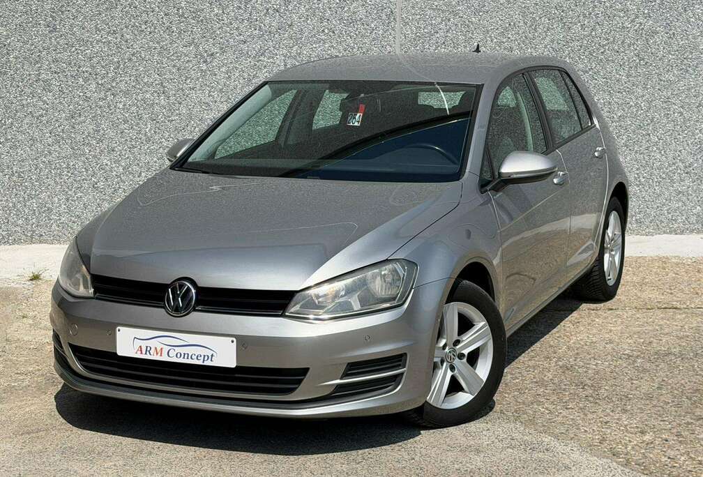 Volkswagen Golf 1.2 TSI essence DSG garantie 12 Mois