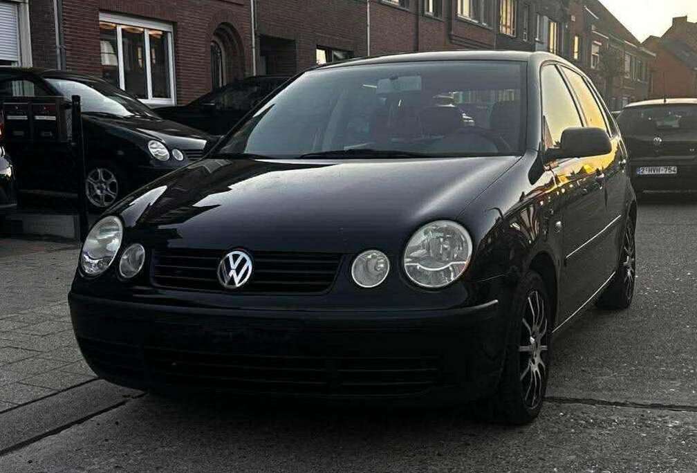 Volkswagen 1.2i Base Birthday Climatronic
