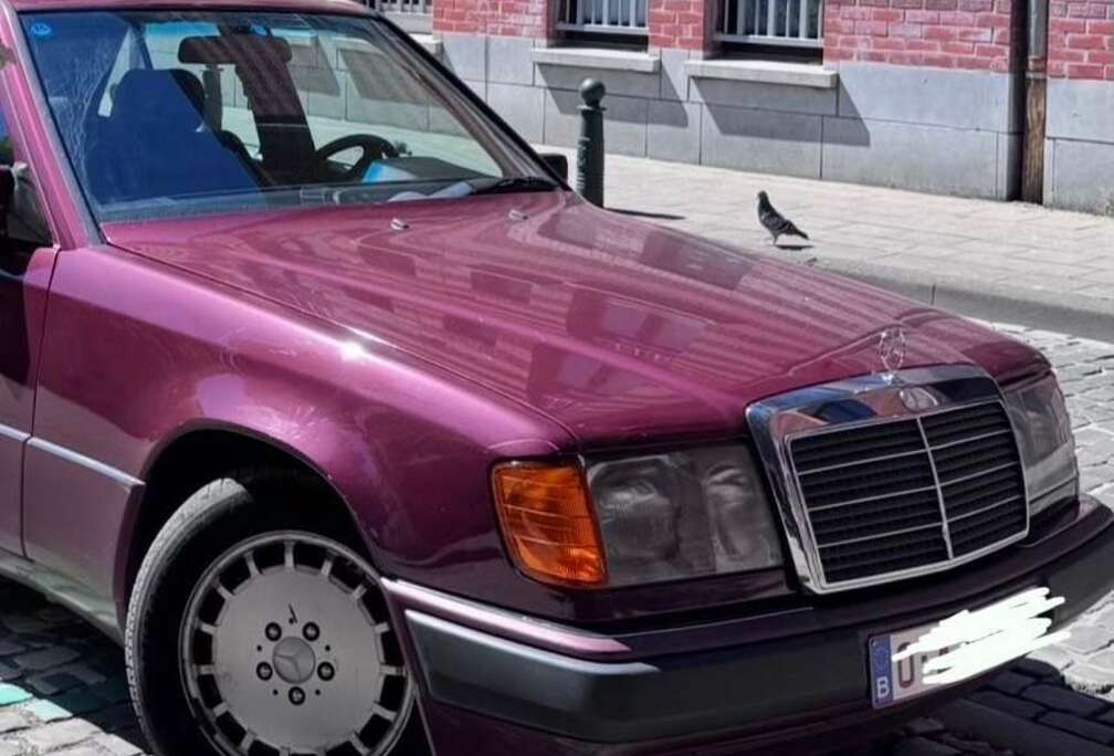 Mercedes-Benz W124