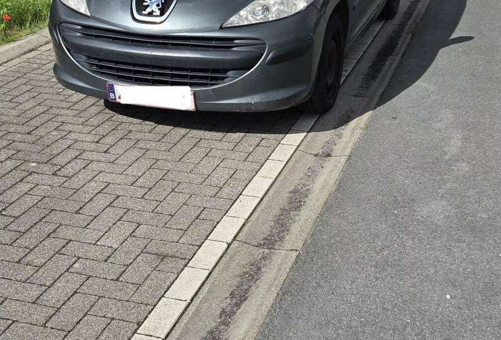 Peugeot 1.4i X-Line