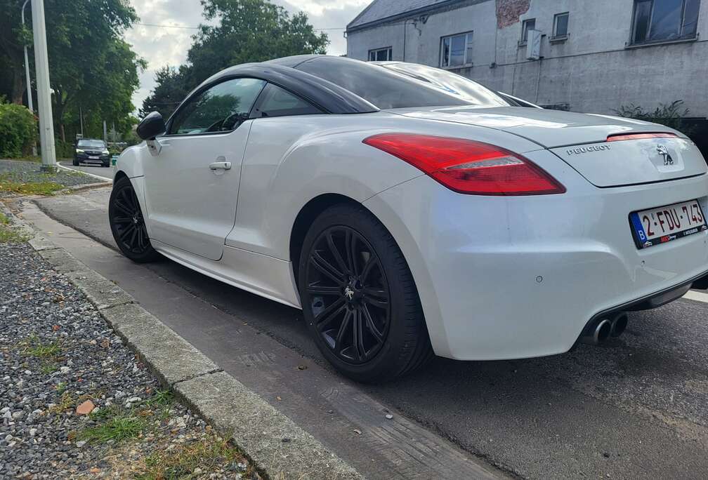 Peugeot RCZ 1.6 THP