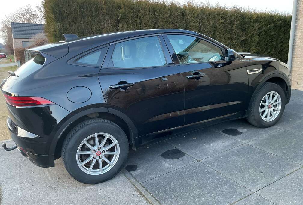 Jaguar E-Pace 2.0 D AWD R-Dynamic SE (EU6.2)
