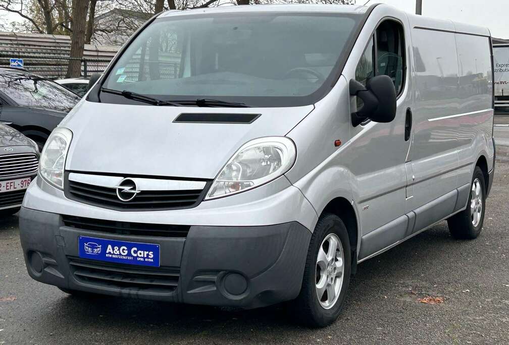 Opel Viv. Com9 2.0CDTi 29 L1 Total Acrist. 114 E5