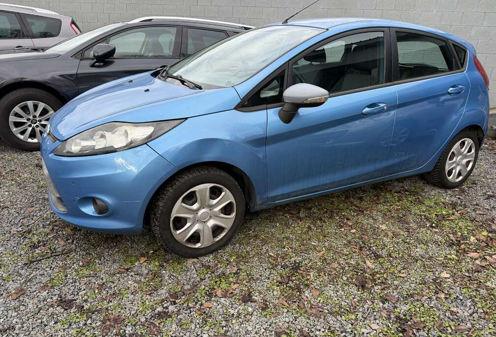 Ford Fiesta 1.25i avec Airco
