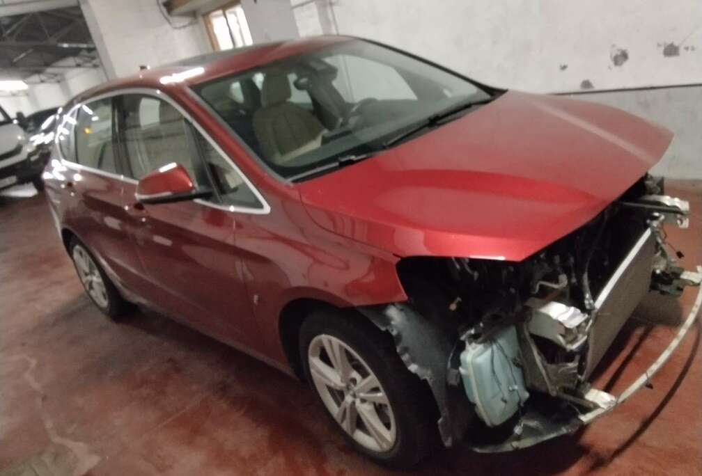 BMW serie2 active tourer 225e performance xdrive