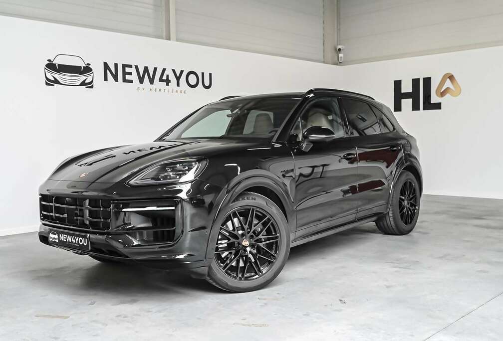Porsche Cayenne E-Hybrid 3.0 Turbo V6 (346 kW)