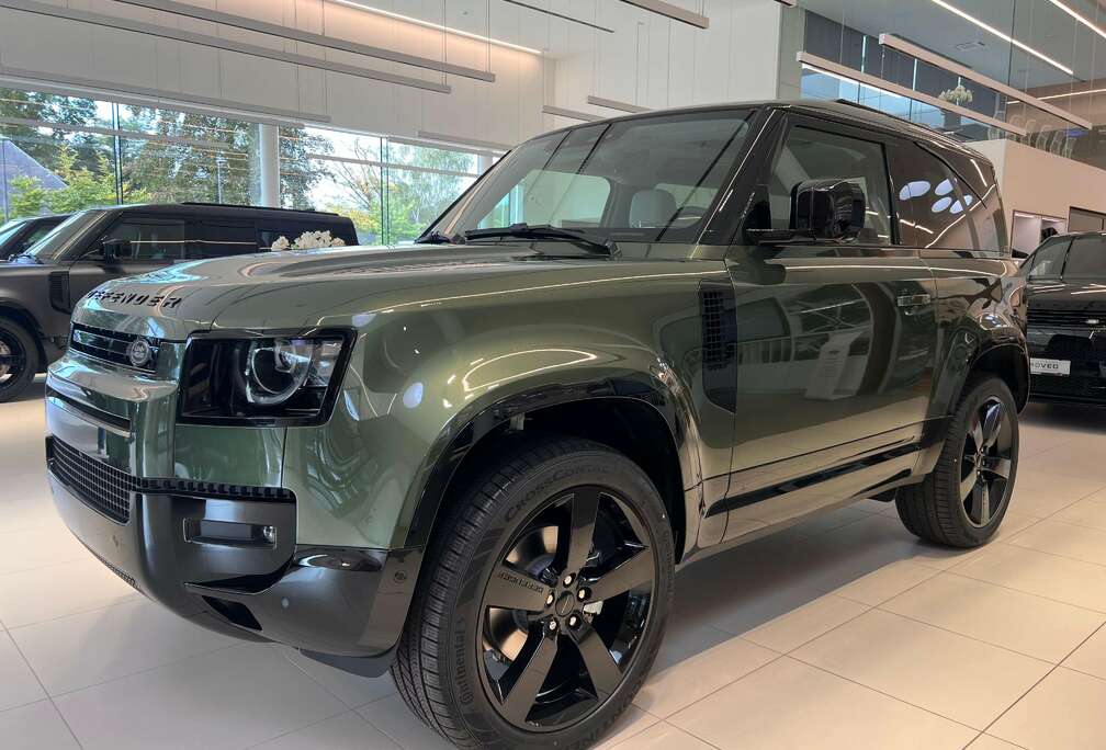 Land Rover 90 D250 X-Dynamic SE