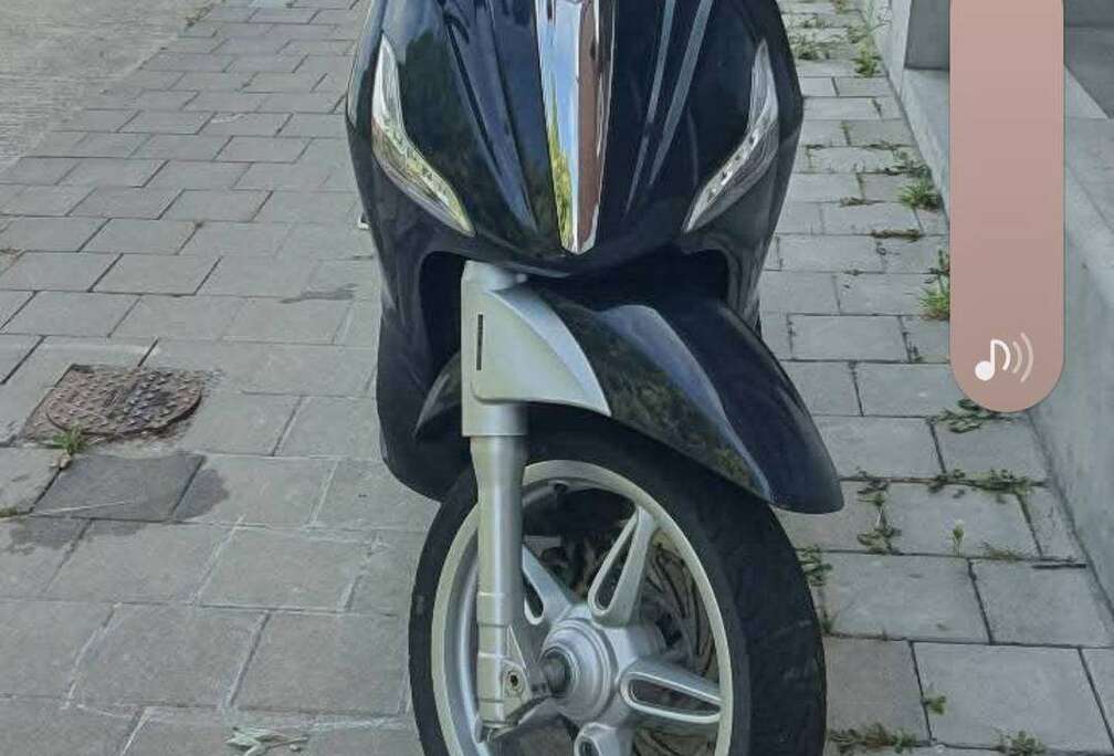 Piaggio sport touring